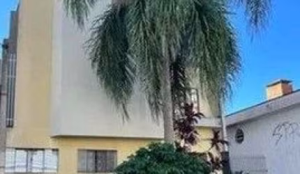 APARTAMENTO COM EXCELENTE LOCALIZAÇÃO CENTRAL