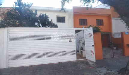 Sobrado para Venda em São Caetano do Sul, Olímpico, 4 dormitórios, 1 suíte, 3 banheiros, 4 vagas