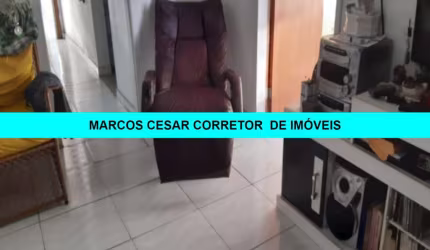 SANTA TEREZA - CASA TIPO DE 2 QUARTOS EM ÓTIMA LOCALIZAÇÃO.