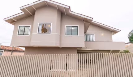 Casa com 4 quartos à venda na José Gavlak, 320, Conjunto Habitacional Joaquim Celestino Ferreira, Campo Largo por R$ 720.000