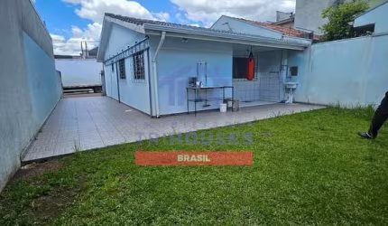 Oportunidade excelente! Casa térrea à venda com 3 dormitórios , terreno amplo no bairro Aviação, Sã