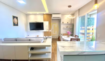 Apartamento 2 Dormitórios sendo 1 Suíte - 61 m² - Varanda Gourmet - 2 Vagas