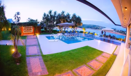 CASA NA MARINA EM ESCARPAS DO LAGO - CAPITÓLIO