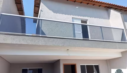 CASA NOVA COM PISCINA, PRÓXIMO Á PRAIA EM ITANHAÉM-SP