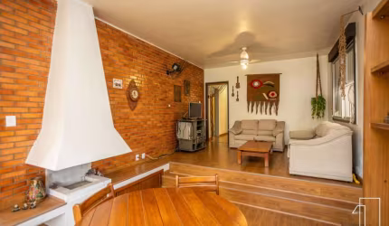 Casa com 3 quartos à venda na Avenida Feitoria, 1982, Pinheiro, São Leopoldo por R$ 590.000