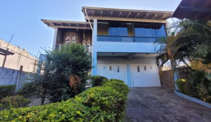 Casa com 2 quartos à venda na Avenida João Pereira de Vargas, 232, Centro, Sapucaia do Sul por R$ 2.250.000