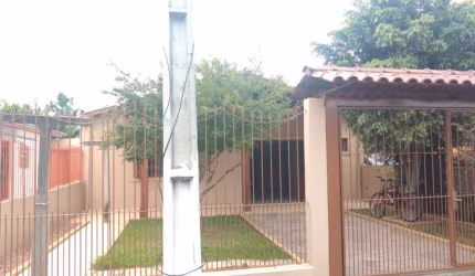 Casa com 3 quartos à venda na Rua Padre Felipe, 1944, Centro, Esteio por R$ 350.000