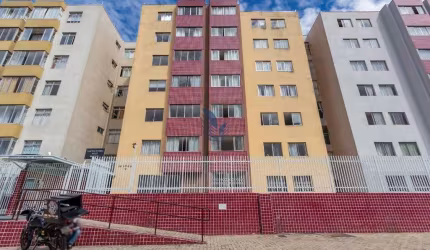 Apartamento com 3 quartos à venda na Rua Alberto Kosop, 157, Pinheirinho, Curitiba, 65 m2 por R$ 349.000