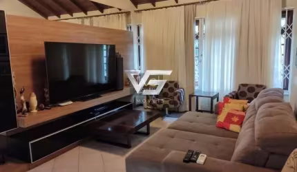 Casa com 5 quartos à venda no Balneário, Florianópolis , 215 m2 por R$ 1.750.000