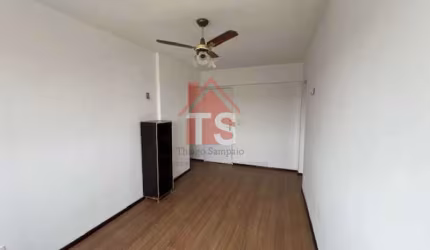Apartamento com 2 quartos à venda na Rua Arquias Cordeiro, Méier, Rio de Janeiro, 46 m2 por R$ 150.000