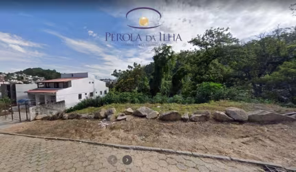 Terreno à venda na Rua Professor Milton Sullivan, 11, Carvoeira, Florianópolis por R$ 1.400.000