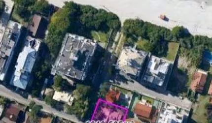 Terreno de 1200 m² em Canasvieiras, a 100 metros da Praia, Ideal para Hotel ou Edifício Residencial
