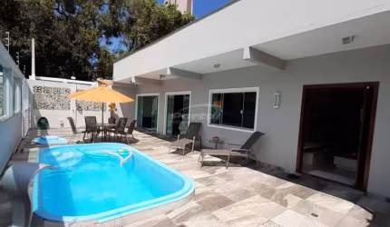 Casa em condomínio fechado com 2 quartos à venda no Centro, Balneário Piçarras , 136 m2 por R$ 2.660.000