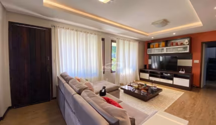Casa com 3 quartos para alugar no Do Salto, Blumenau , 380 m2 por R$ 7.500