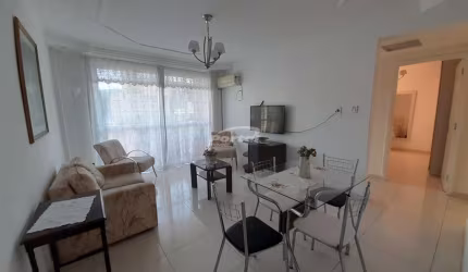 Apartamento com 3 quartos para alugar no Centro, Blumenau  por R$ 2.800