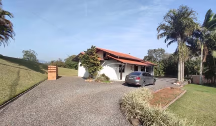 Casa com 3 quartos à venda no Badenfurt, Blumenau , 138 m2 por R$ 1.200.000