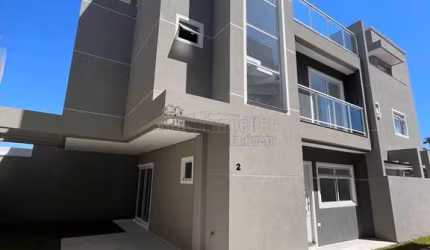 Sobrado com 3 quartos  à venda, 129.82 m2 por R$850000.00  - Capao Raso - Curitiba/PR