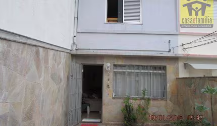 Sobrado com 2 dormitórios sendo 1 suíte à venda por R$ 850.000 - Vila Gumercindo - São Paulo/SP