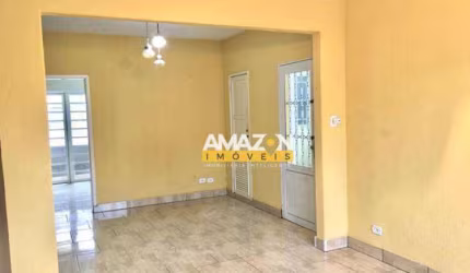 Casa com 4 dormitórios à venda, 140 m² por R$ 370.000,00 - Parque São Luís - Taubaté/SP