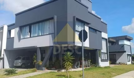 Casa em fase de acabamento à venda no Condomínio Caledônia Private Village em Camboriú