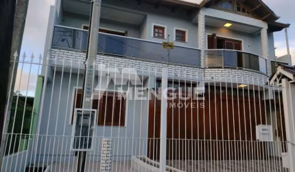 Casa com 3 quartos à venda na Rua Oscar Ferreira, 250, Rubem Berta, Porto Alegre por R$ 750.000