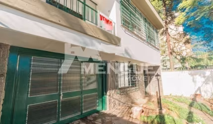 Casa com 3 quartos à venda na Rua Carlos Von Koseritz, 676, Higienópolis, Porto Alegre por R$ 1.480.000