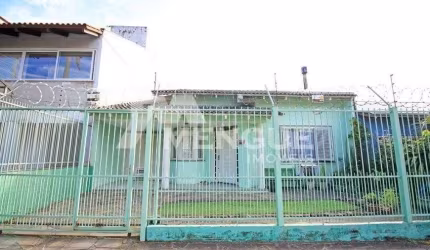 Casa com 3 quartos à venda na Rua Baden Powell, 474, Sarandi, Porto Alegre por R$ 720.000