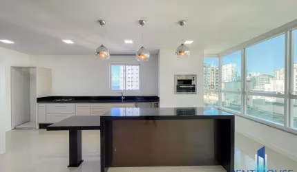 Apartamento Zona Central para Venda em Balneário Camboriú, CENTRO, 4 dormitórios, 4 suítes, 5 banheiros, 2 vagas