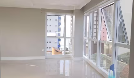 Apartamento Quadra Mar para Venda em Balneário Camboriú, BARRA SUL, 3 dormitórios, 3 suítes, 4 banheiros, 3 vagas