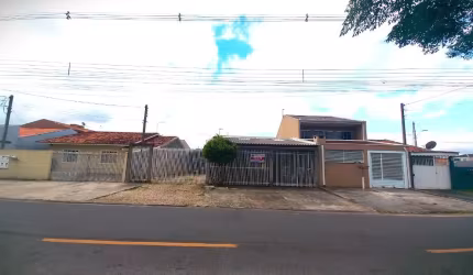 Terreno com 2 Casas no Plinio em Araucária