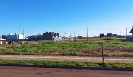 Terreno de esquina com ótima localização à venda, TOCANTINS, TOLEDO - PR