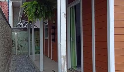 CASA EM GASPAR 1 DORMITORIO TERRENO 130 M² SC