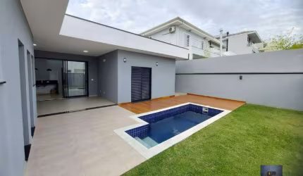 Casa com 200m² 3 suítes condomínio Fechado em Campinas SP