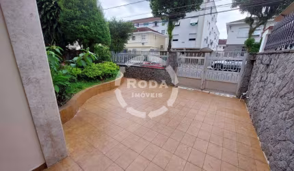 Casa Sobrado Maravilhoso com 3 dormitórios para locação no Embaré.