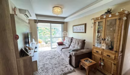 Apartamento de frente para a praça com 3 dormitórios, suíte, 1 vaga infra completa Jardim Lindóia Porto Alegre.