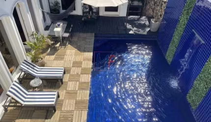 Excelente sobrado  Morumbi, com 800m² a.u., 7 dormitórios (5 suítes), sala, cozinha, dep. empregada, piscina, sauna, 6 vagas ZER (REF 18.939)