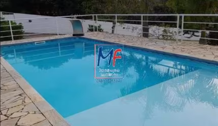 Excelente chácara em Castelano, Biritiba Mirim/SP,  com 396 m² a.u., 3 dormitórios (3 suítes), sala, cozinha, lavanderia, varanda, piscina, 6 vagas (REF 19.621)