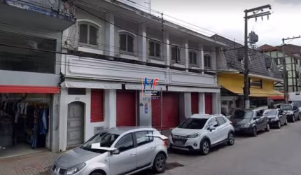 Excelente prédio  no Coração Comercial de Campos do Jordão em SP,  com 876 m² a.c., 139 m² terreno , próximo a Bancos, Padarias, farmácias, Mercados. REF 20.306