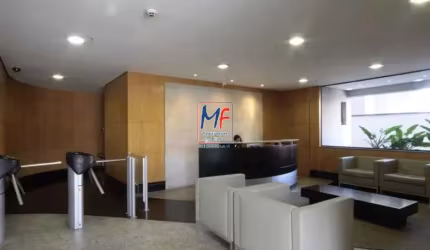 Excelente sala comercial em Moema, com 32m² a.u., 2 banheiros, 1 vaga. Prox. Av. Santo Amaro (REF 20.446)