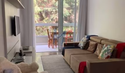 REF 8348 - Lindíssimo apto Central em Campos do Jordão com 2 quartos (1 suíte) , sala, varanda, cozinha, banheiro, área de serviço e 2 vagas.