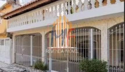 REF: 14.270 - Lindo sobrado em Itaquera. 220 m², com cômodos amplos decorados e arejados. 4 quartos, sendo 2 suítes, 3 banheiros, 3 vagas.