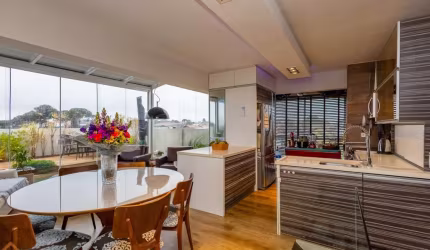 Cobertura com 3 quartos  à venda, 139.00 m2 por R$850000.00  - Boqueirao - Curitiba/PR
