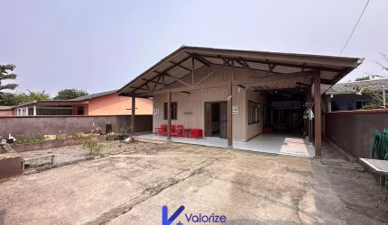Casa à venda com 04 dormitórios em Ipanema