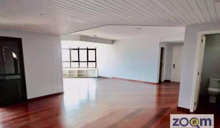 Amplo apartamento para venda