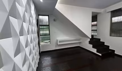 Casa 2 quartos com vaga coberta no São João Batista - CA00594