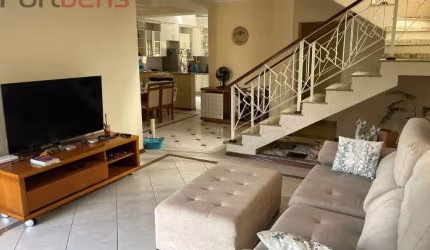 Sobrado Para Vender com 4 quartos 1 suítes no bairro Nova Caieiras em Caieiras