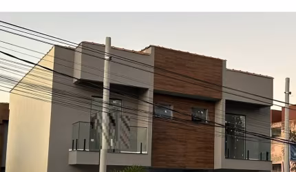 Casa duplex com 2 quartos Baio Fanchen Queimados RJ