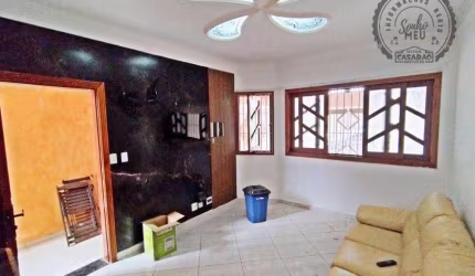 Casa com 3 dormitórios à venda, 100 m² por R$ 610.000,00 - Caiçara - Praia Grande/SP