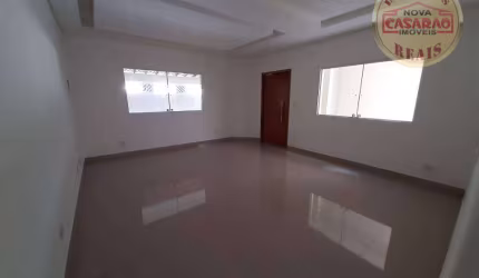 Sobrado com 3 dormitórios à venda, 160 m² por R$ 850.000,00 - Boqueirão - Praia Grande/SP