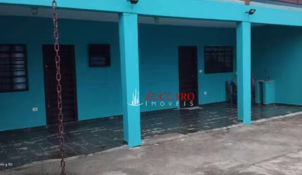 Sobrado com 2 dormitórios à venda, 142 m² por R$ 420.000,00 - Travessão - Caraguatatuba/SP